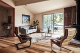 https://images.listonce.com.au/custom/160x/listings/170-high-street-woodend-vic-3442/924/01781924_img_02.jpg?m4uofXw--7A