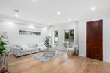 https://images.listonce.com.au/custom/160x/listings/1707-waverley-road-glen-waverley-vic-3150/890/01583890_img_02.jpg?eSQGARLYquQ