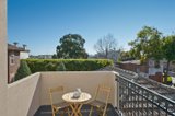 https://images.listonce.com.au/custom/160x/listings/170b-auburn-parade-hawthorn-east-vic-3123/956/00323956_img_06.jpg?8LiHC1JXaMQ