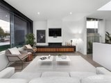 https://images.listonce.com.au/custom/160x/listings/171-ashworth-street-middle-park-vic-3206/091/01088091_img_03.jpg?2_83SnD5JaM
