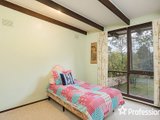 https://images.listonce.com.au/custom/160x/listings/171-lincoln-road-croydon-vic-3136/343/01526343_img_07.jpg?I3TDFAm8Cvo