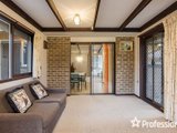 https://images.listonce.com.au/custom/160x/listings/171-lincoln-road-croydon-vic-3136/343/01526343_img_09.jpg?1UJk55xNqq4