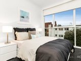 https://images.listonce.com.au/custom/160x/listings/17105-107-park-street-st-kilda-west-vic-3182/119/01087119_img_04.jpg?6Lf2fDoq--w