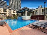 https://images.listonce.com.au/custom/160x/listings/17120-sturt-street-southbank-vic-3006/074/01088074_img_04.jpg?KeN764qyz8c