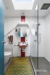 https://images.listonce.com.au/custom/160x/listings/17125-oxford-street-collingwood-vic-3066/023/01770023_img_11.jpg?Tuz9QnzgauY