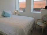 https://images.listonce.com.au/custom/160x/listings/1714-fitzroy-street-st-kilda-vic-3182/572/01087572_img_04.jpg?OE--EclwreM
