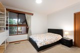 https://images.listonce.com.au/custom/160x/listings/172-george-street-doncaster-vic-3108/027/01521027_img_07.jpg?yBAVTzmrk5s