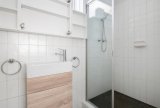 https://images.listonce.com.au/custom/160x/listings/172-patterson-street-middle-park-vic-3206/648/01942648_img_05.jpg?sxENTxFebdc