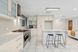 https://images.listonce.com.au/custom/160x/listings/173-cambridge-road-mooroolbark-vic-3138/426/01810426_img_06.jpg?yUwl9FgQXto
