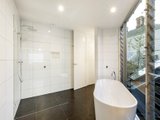 https://images.listonce.com.au/custom/160x/listings/173-nelson-road-south-melbourne-vic-3205/791/01087791_img_10.jpg?9bmlFYRTEow