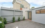 https://images.listonce.com.au/custom/160x/listings/173-station-street-port-melbourne-vic-3207/527/01753527_img_04.jpg?rgom9MTQnas