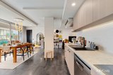 https://images.listonce.com.au/custom/160x/listings/1733-johnston-street-port-melbourne-vic-3207/152/01819152_img_13.jpg?nbJP500NUn8