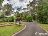 https://images.listonce.com.au/custom/160x/listings/174-cardigan-road-mooroolbark-vic-3138/376/01526376_img_05.jpg?MLvsDM6U4F8