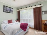 https://images.listonce.com.au/custom/160x/listings/174-cardigan-road-mooroolbark-vic-3138/376/01526376_img_17.jpg?uZ4W35dNas0