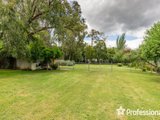 https://images.listonce.com.au/custom/160x/listings/174-cardigan-road-mooroolbark-vic-3138/376/01526376_img_25.jpg?7HnWl1nxLUs