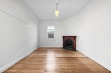 https://images.listonce.com.au/custom/160x/listings/174-clark-street-port-melbourne-vic-3207/407/01780407_img_10.jpg?n_QLGKX2ufw