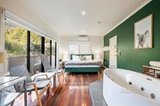 https://images.listonce.com.au/custom/160x/listings/174-pine-avenue-badger-creek-vic-3777/698/01717698_img_13.jpg?thCUKXlo67Y