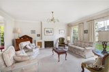 https://images.listonce.com.au/custom/160x/listings/174-walpole-street-kew-vic-3101/835/01769835_img_02.jpg?bCmpx2gEwrs