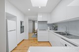 https://images.listonce.com.au/custom/160x/listings/175-blackburn-road-blackburn-vic-3130/907/01818907_img_04.jpg?iQrzdE3R0qw