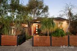 https://images.listonce.com.au/custom/160x/listings/175-flaxen-hills-road-doreen-vic-3754/365/01988365_img_01.jpg?8NkWSHJu5p0