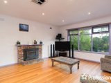 https://images.listonce.com.au/custom/160x/listings/175-lincoln-road-croydon-vic-3136/407/01526407_img_02.jpg?DcZGBTgcg8Y