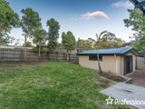 https://images.listonce.com.au/custom/160x/listings/175-lincoln-road-croydon-vic-3136/407/01526407_img_11.jpg?Ej5roVX0VMM