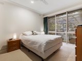 https://images.listonce.com.au/custom/160x/listings/176-beverley-road-rosanna-vic-3084/217/00712217_img_09.jpg?OwFCjqUixi8