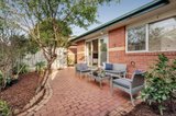 https://images.listonce.com.au/custom/160x/listings/176-daley-street-bentleigh-vic-3204/520/01425520_img_11.jpg?1SOyhkAiVXQ