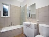 https://images.listonce.com.au/custom/160x/listings/176-mckean-street-box-hill-north-vic-3129/165/01684165_img_07.jpg?wBosPLc4viE