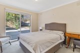 https://images.listonce.com.au/custom/160x/listings/176-para-road-montmorency-vic-3094/118/01925118_img_06.jpg?kOINzfGsCd8
