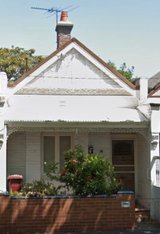 https://images.listonce.com.au/custom/160x/listings/176-richardson-street-albert-park-vic-3206/678/01793678_img_01.jpg?yXSqJkkCLSQ