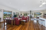 https://images.listonce.com.au/custom/160x/listings/177-batters-lane-kyneton-vic-3444/039/00586039_img_06.jpg?Ux6j7v9Y8mE