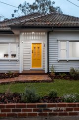 https://images.listonce.com.au/custom/160x/listings/177-beaconsfield-parade-northcote-vic-3070/117/01360117_img_17.jpg?-gE_JtK8x5o