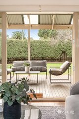 https://images.listonce.com.au/custom/160x/listings/178-lower-dandenong-road-parkdale-vic-3195/823/01915823_img_14.jpg?Cj9DW2fwBP4
