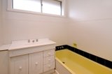 https://images.listonce.com.au/custom/160x/listings/179-barrabool-road-highton-vic-3216/258/01699258_img_07.jpg?ztzdrrF4pJM