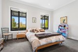 https://images.listonce.com.au/custom/160x/listings/179-rippers-lane-trentham-east-vic-3458/247/01303247_img_11.jpg?-L1MpIosFxw