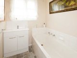 https://images.listonce.com.au/custom/160x/listings/179-wilsons-road-whittington-vic-3219/063/01699063_img_04.jpg?cen6mp73EI0