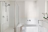 https://images.listonce.com.au/custom/160x/listings/1791-bridge-street-eltham-vic-3095/400/01692400_img_10.jpg?rFMDMMtY-hI
