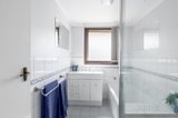 https://images.listonce.com.au/custom/160x/listings/1799-nepean-highway-seaford-vic-3198/361/01458361_img_08.jpg?Rii--dDyxsY