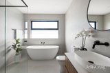 https://images.listonce.com.au/custom/160x/listings/17a-boronia-street-bentleigh-east-vic-3165/059/01901059_img_11.jpg?uYKnctBGF48