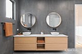 https://images.listonce.com.au/custom/160x/listings/17a-hillcrest-court-donvale-vic-3111/999/01747999_img_07.jpg?LHr9-plVT7I