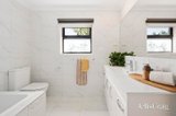 https://images.listonce.com.au/custom/160x/listings/17a-lockhart-court-kilsyth-vic-3137/395/01815395_img_12.jpg?wQdVHyEO8Jc
