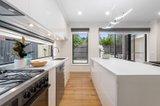 https://images.listonce.com.au/custom/160x/listings/17a-lockhart-court-kilsyth-vic-3137/647/01952647_img_06.jpg?OWFs2smvDbM