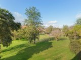https://images.listonce.com.au/custom/160x/listings/17a-lynden-street-camberwell-vic-3124/435/00958435_img_11.jpg?f8ww-ZmfMz0