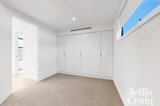 https://images.listonce.com.au/custom/160x/listings/17a-patricia-street-keilor-east-vic-3033/588/01652588_img_11.jpg?bGg6ihqr_UY