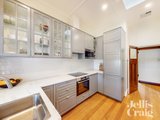 https://images.listonce.com.au/custom/160x/listings/17a-st-leonards-road-ascot-vale-vic-3032/160/01641160_img_09.jpg?oHzZIGU2w2M