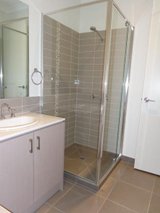 https://images.listonce.com.au/custom/160x/listings/17a-sydney-street-avondale-heights-vic-3034/994/01949994_img_06.jpg?hyool96mXEk