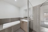 https://images.listonce.com.au/custom/160x/listings/17a-sydney-street-avondale-heights-vic-3034/994/01949994_img_10.jpg?XJyseTY29zk