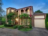 https://images.listonce.com.au/custom/160x/listings/17a-tyne-street-camberwell-vic-3124/960/00828960_img_01.jpg?ssNzCE3tMzE