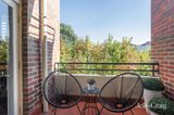 https://images.listonce.com.au/custom/160x/listings/17b-inverleith-street-hawthorn-vic-3122/518/01905518_img_06.jpg?RDs7mcgL8c0